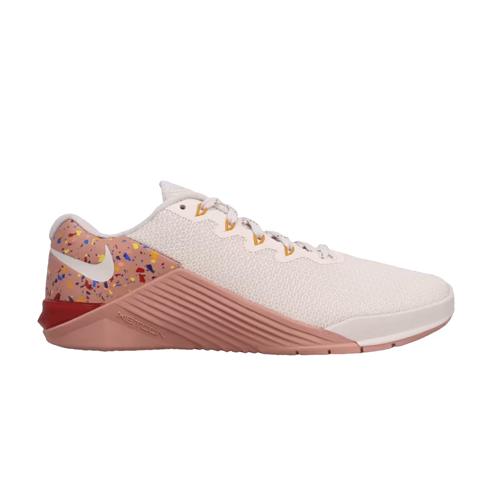 Nike Women's Metcon 5 AMP Pink Quartz