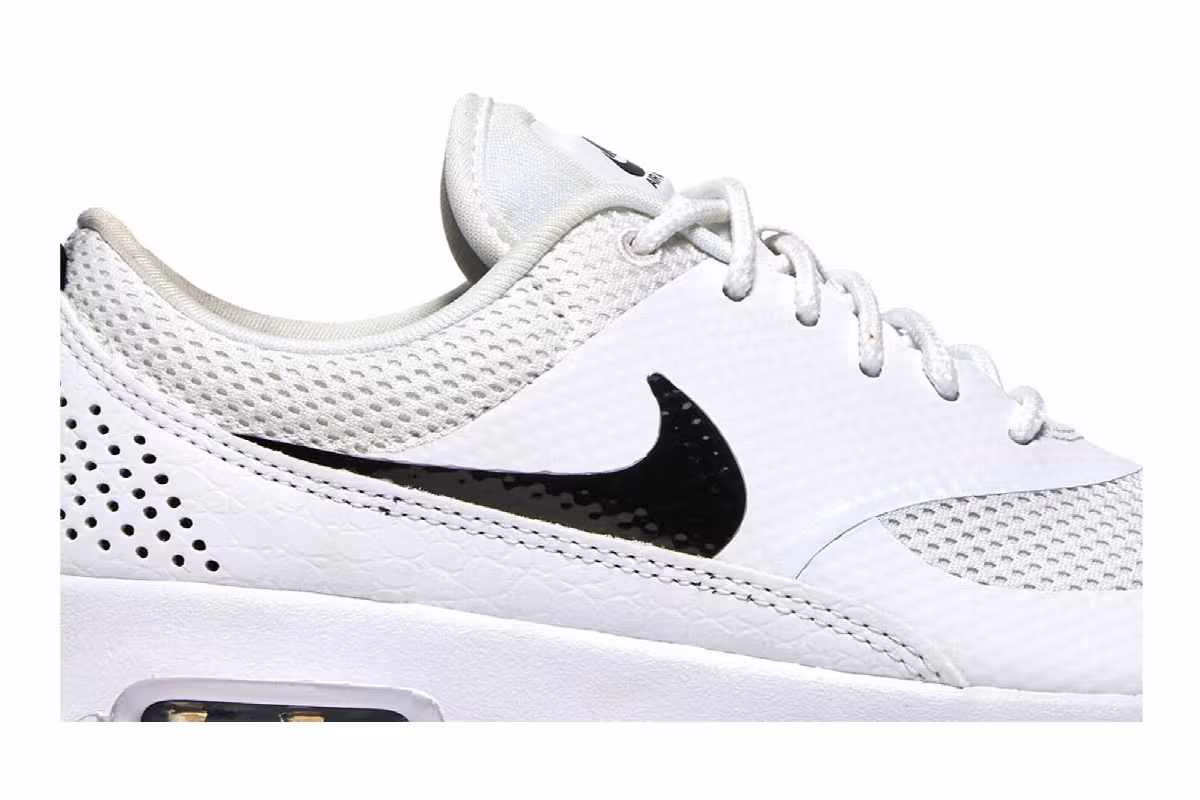 Nike Women's Air Max Thea, view 3