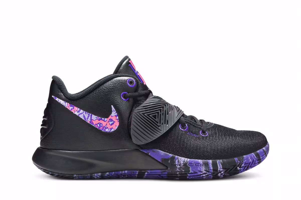 Nike Kyrie Flytrap 3 EP Fierce Purple, view 2