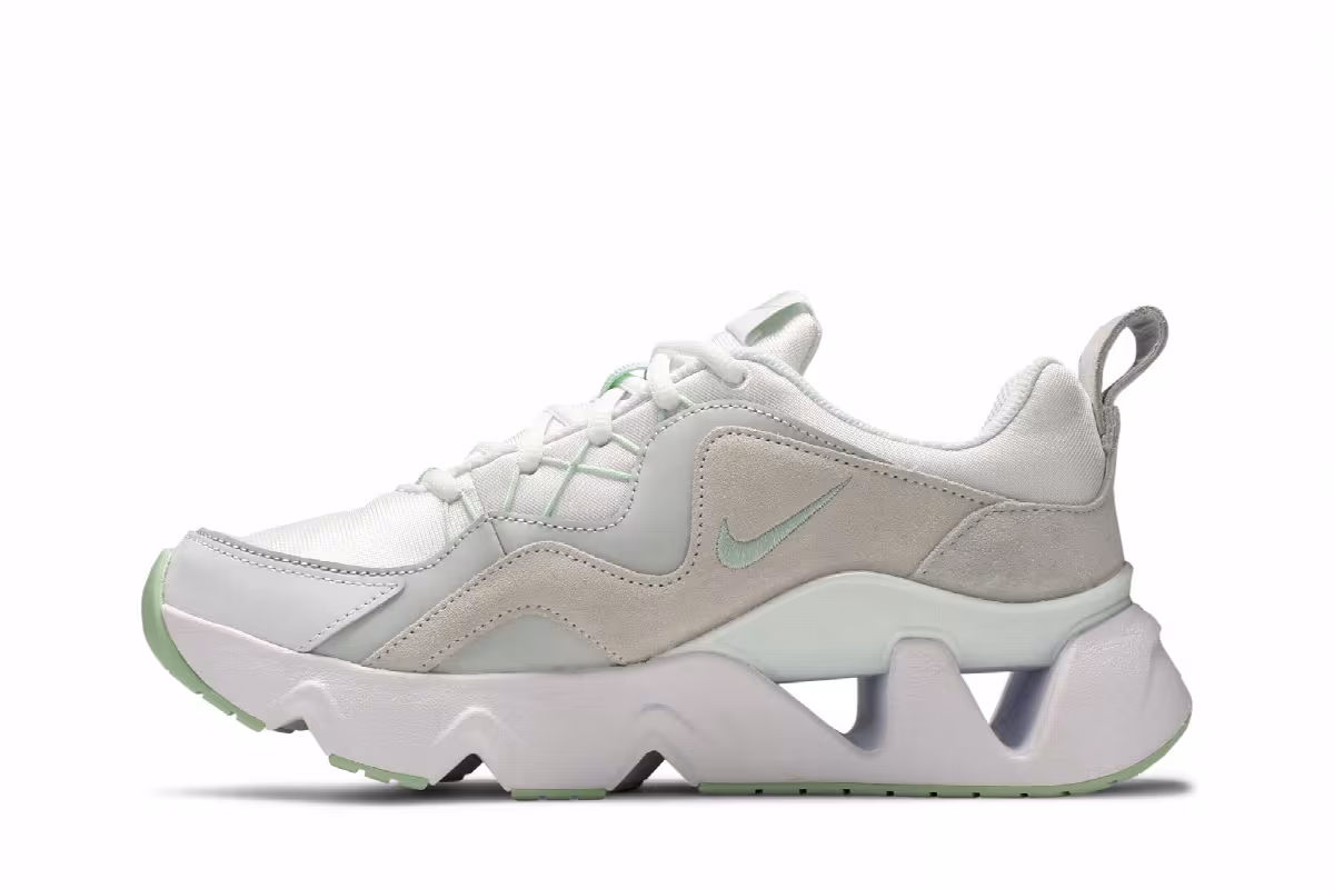 Nike Women's RYZ 365 Pistachio Frost, view 4