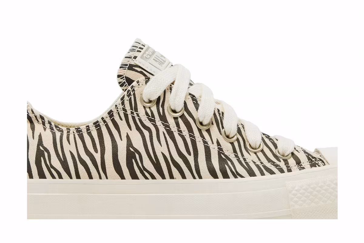 Converse Women's Chuck Taylor All Star Lift Low Zebra Print, view 3