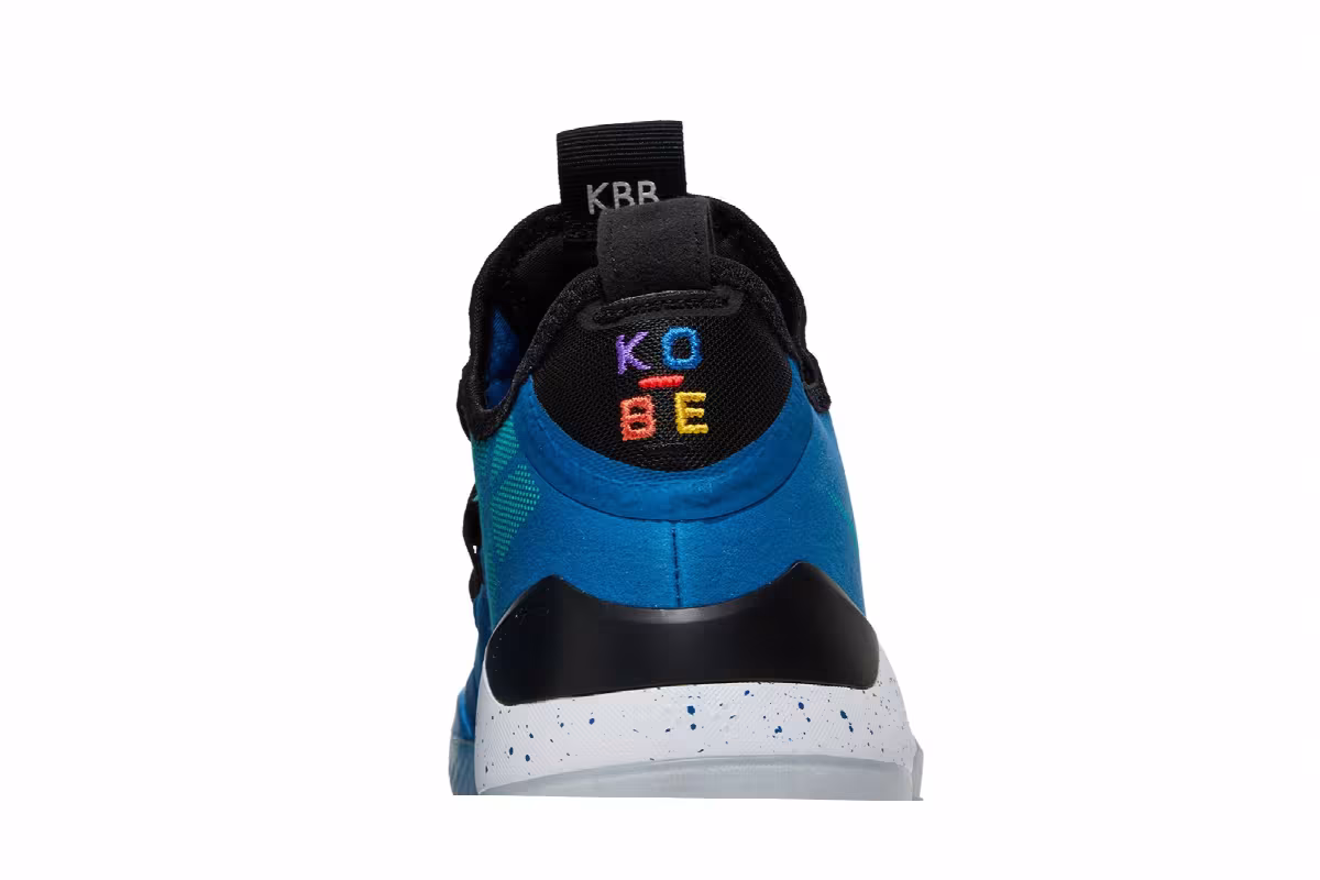 Nike Kobe A.D. 2018 EP Military Blue, view 8