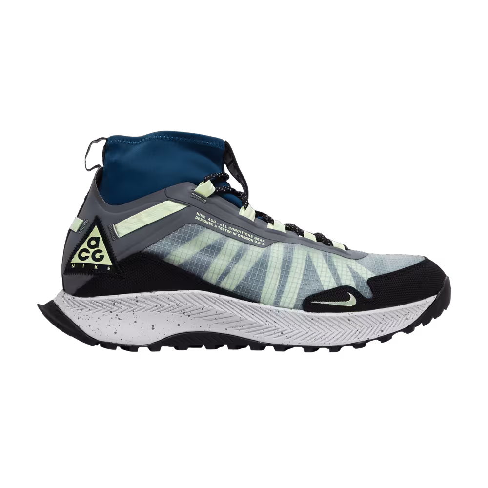 Nike ACG Terra Zaherra Barely Volt