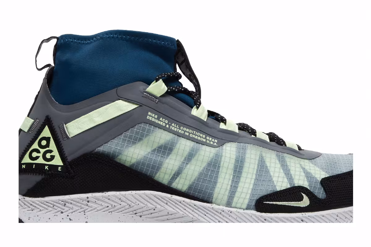 Nike ACG Terra Zaherra Barely Volt, view 3