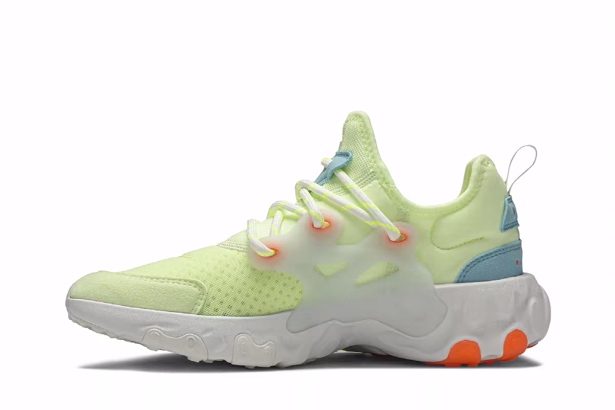 Nike React Presto GS Barely Volt, view 4