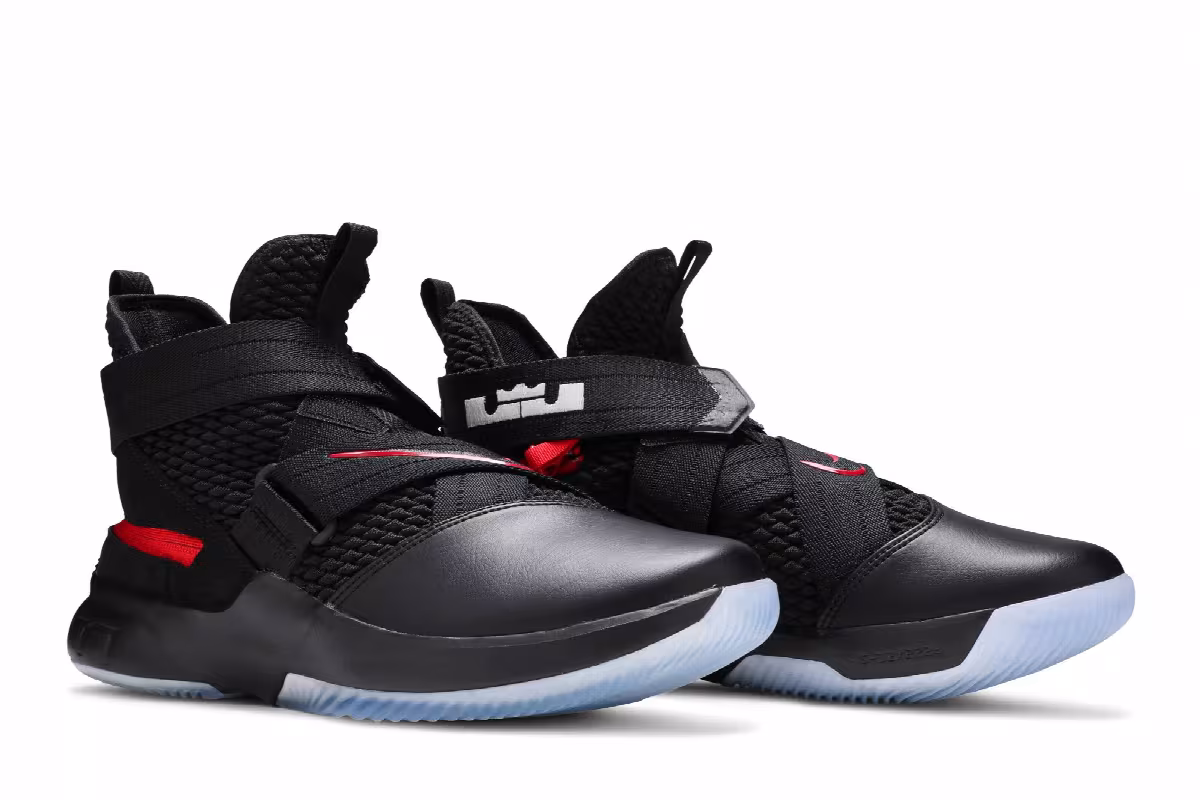 Nike LeBron Soldier 12 FlyEase Black Red, view 9