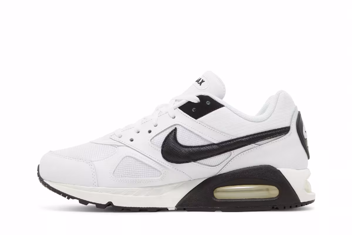 Nike Air Max IVO White Black, view 4