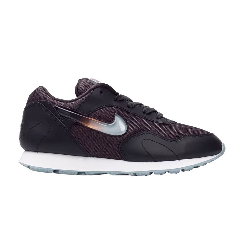Nike Women's Outburst Premium Oil Grey Mist