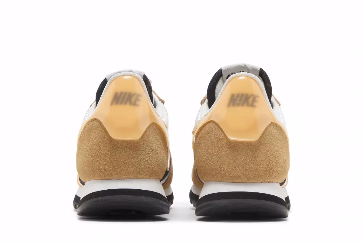 Nike Women's V-Love OX Parachute Beige, view 7