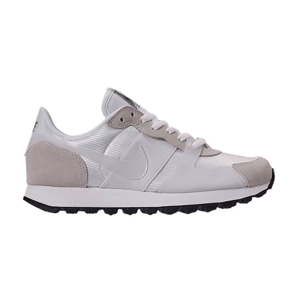 Nike Women's V-Love OX Summit White