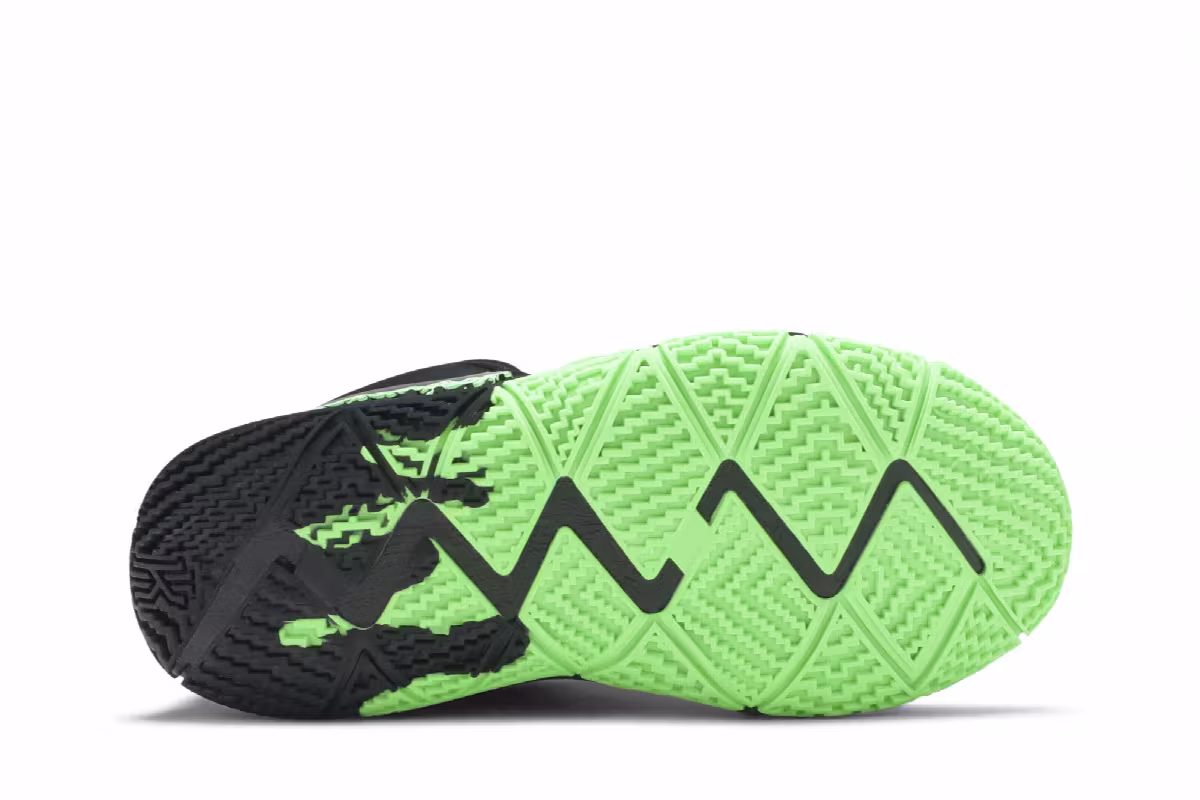Nike Kyrie 4 PS Halloween, view 5