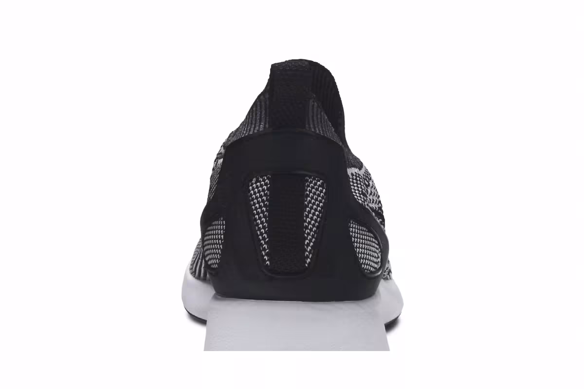 Nike Air Zoom Mariah Flyknit Racer Black Platinum, view 8