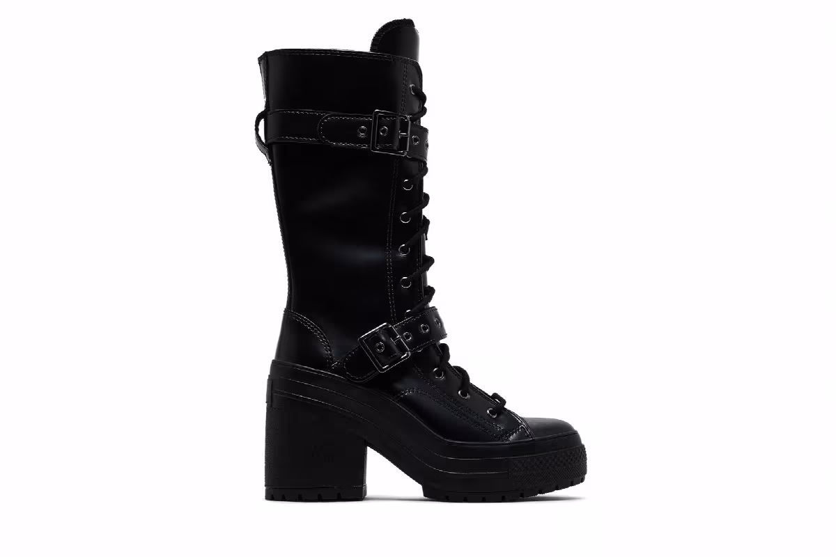 Converse Women's Chuck 70 De Luxe XX High Triple Black, view 2