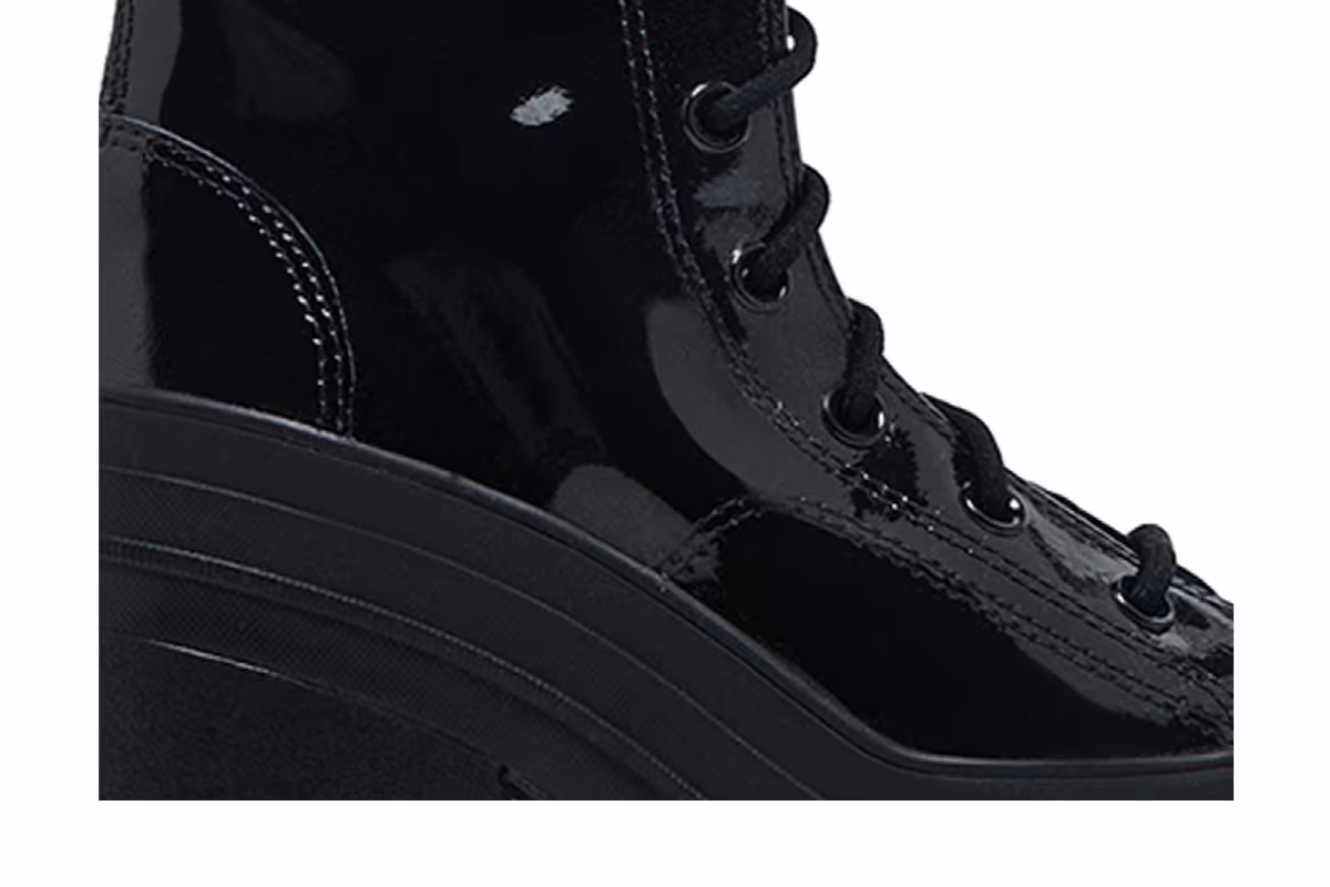 Converse Women's Chuck 70 De Luxe Heel XX Platform High Triple Black Patent, view 3