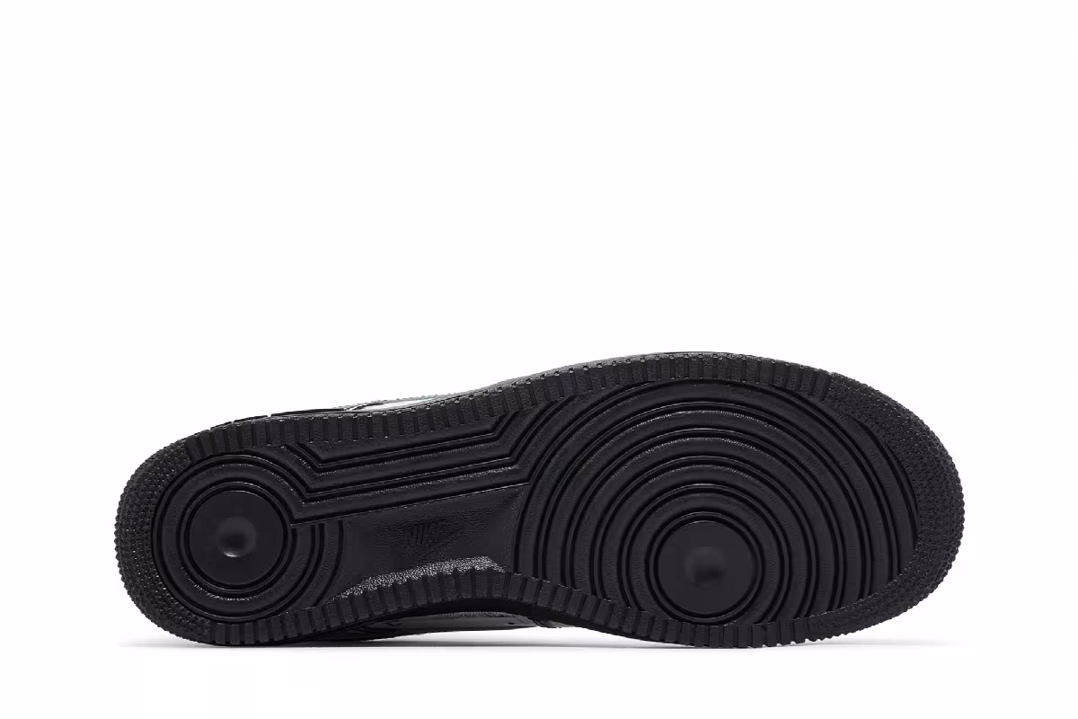 Scream x Nike Air Force 1 Low Ghostface, view 5