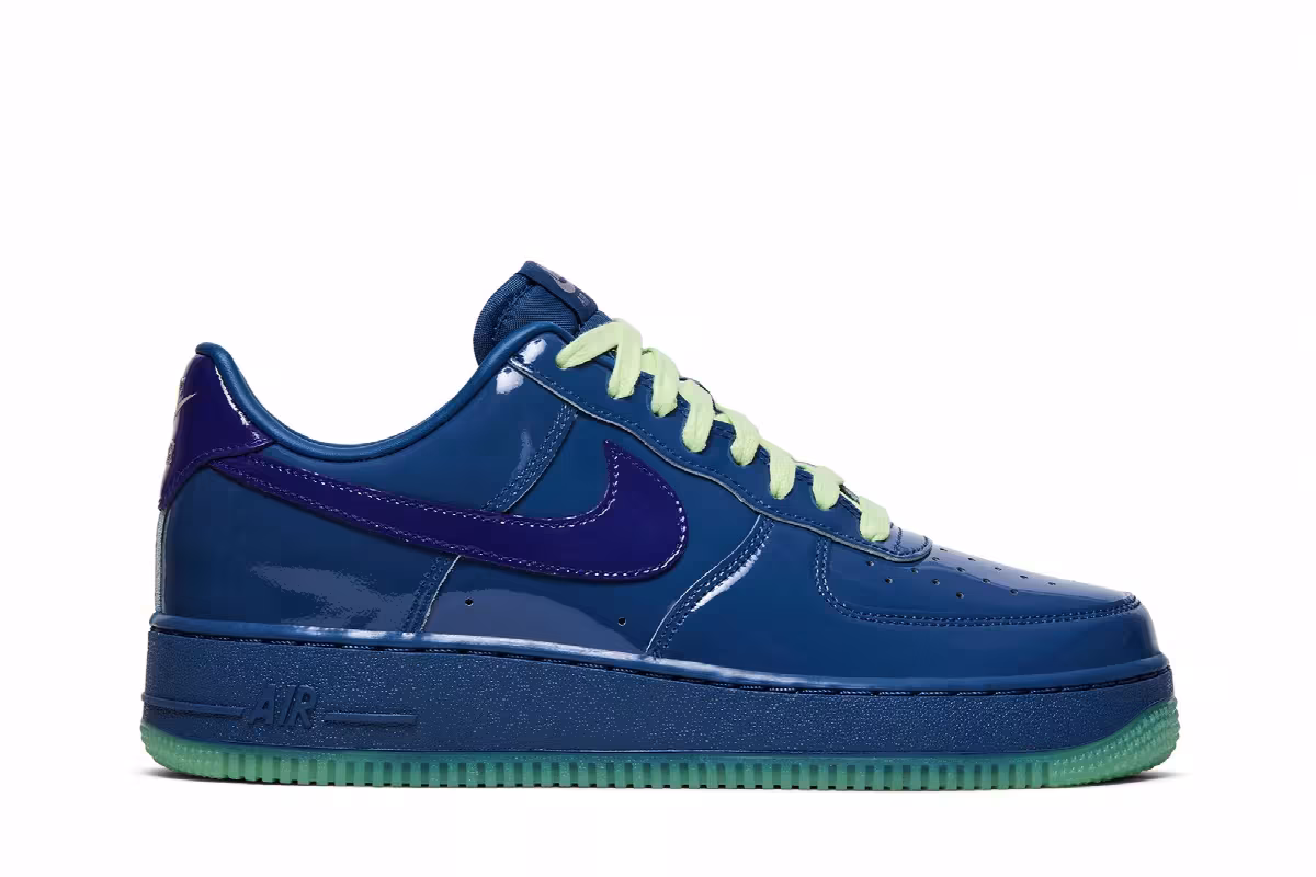 Nike Air Force 1 Low QS Mystic Navy, view 2