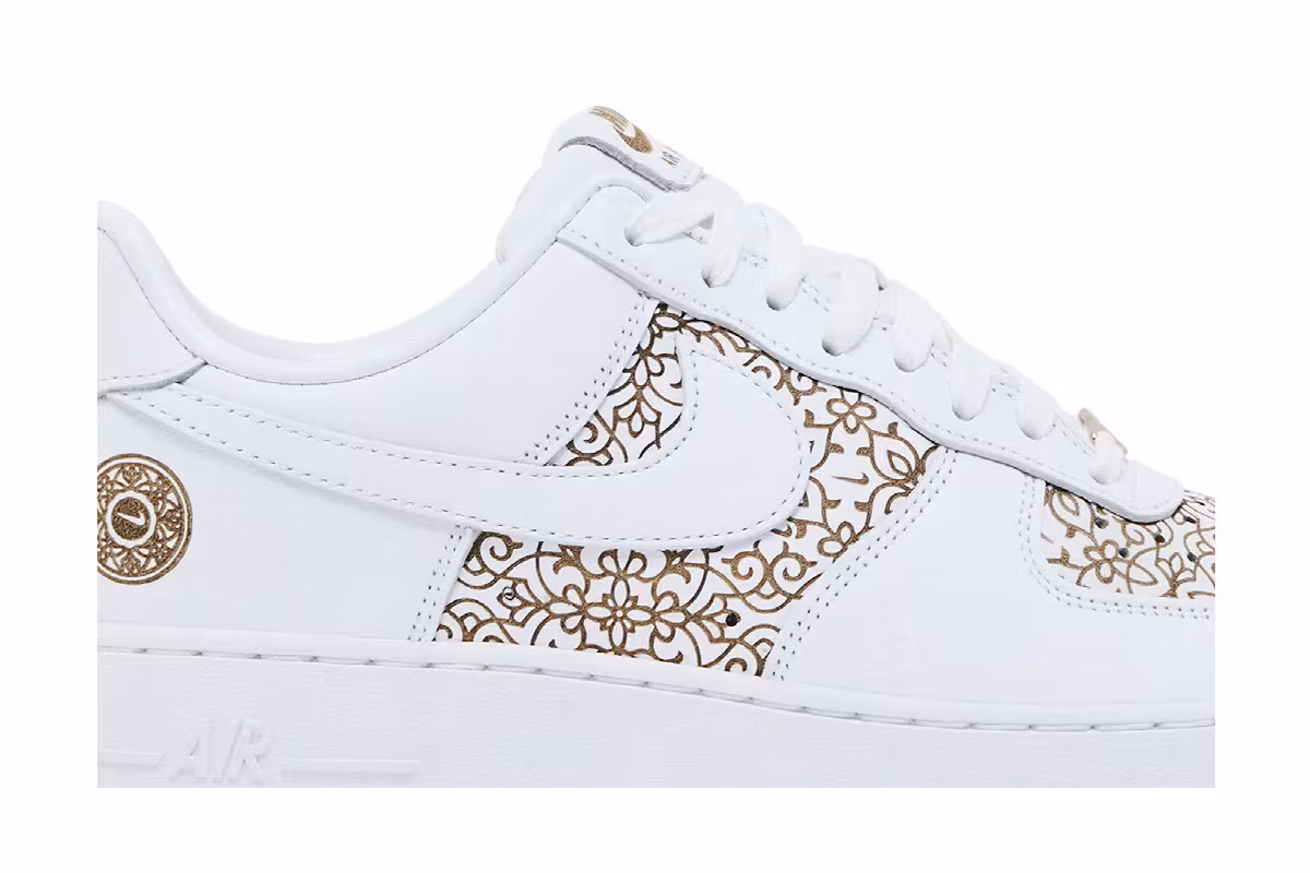 Nike Air Force 1 Low Family Reunion, view 3