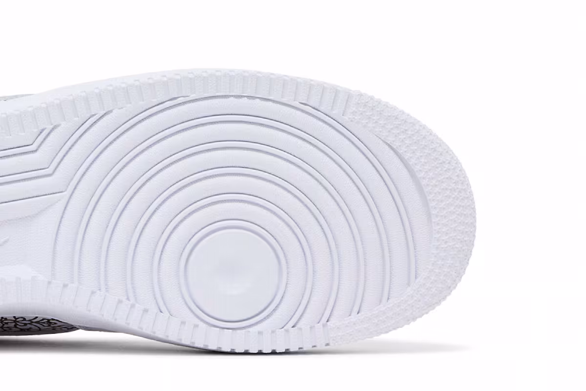 Nike Air Force 1 Low Family Reunion, view 6