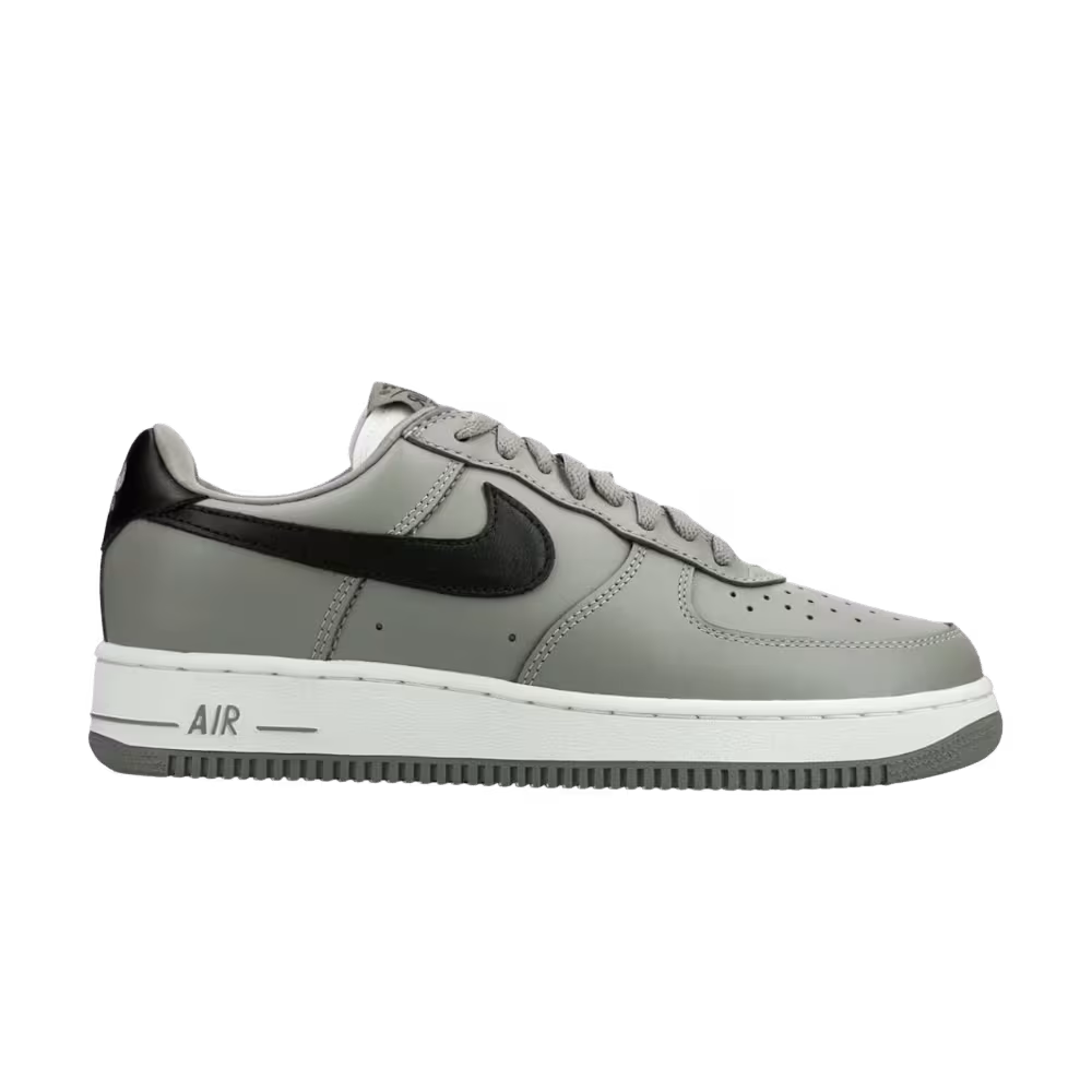 Nike Air Force 1 Low ’01 Light Army Black
