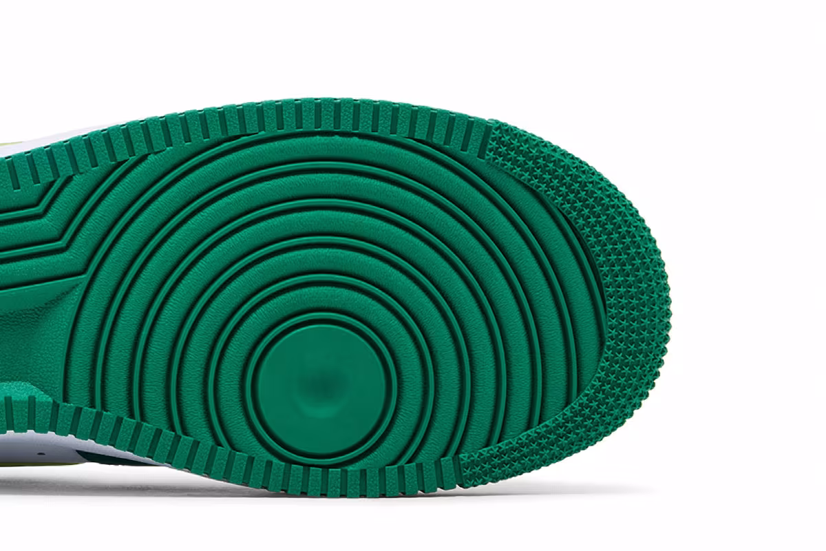 Nike Air Force 1 Low Malachite White, view 6