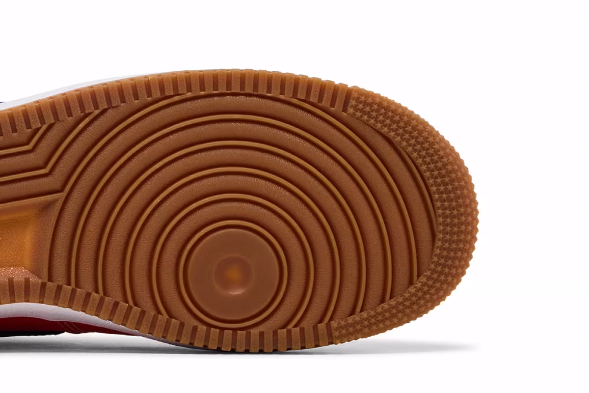 Nike Air Force 1 Low PRM Knicks, view 6