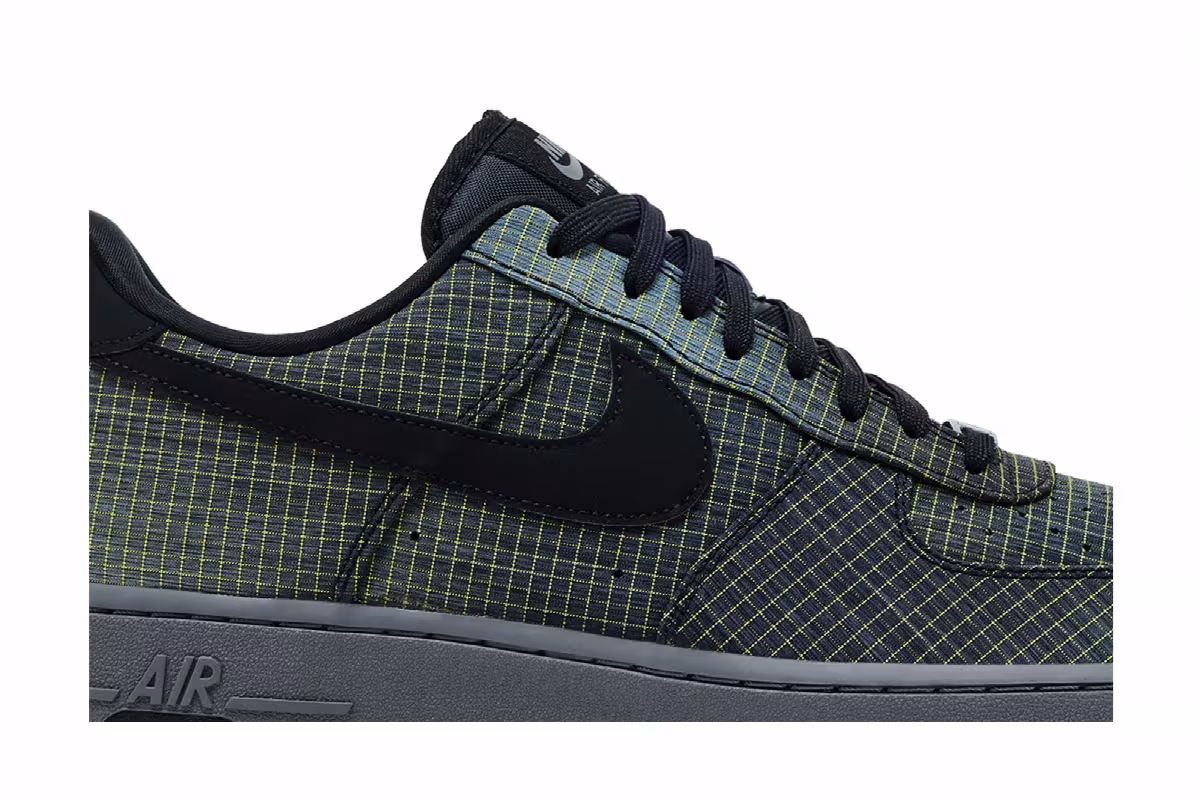 Nike Air Force 1 Low LX Vibram Pencil Point, view 3
