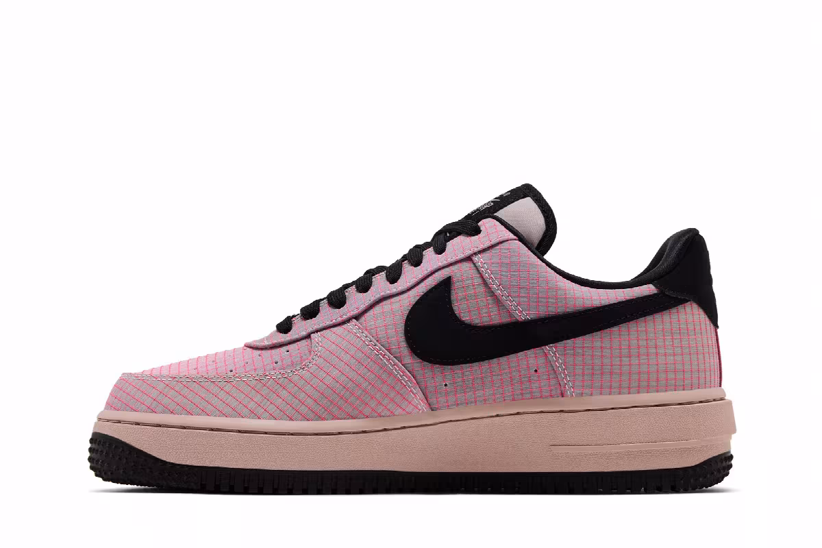 Nike Air Force 1 Low LX Vibram Slit Red, view 4