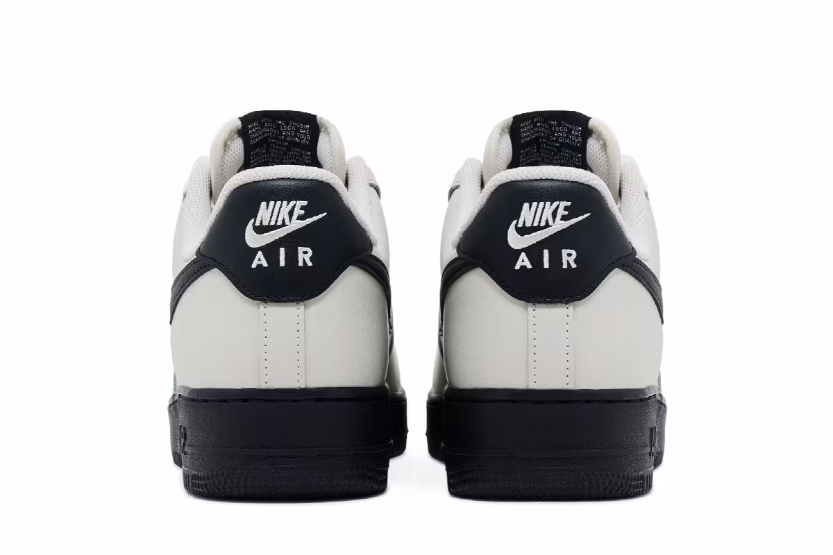 Nike Air Force 1 Light Bone Black, view 7