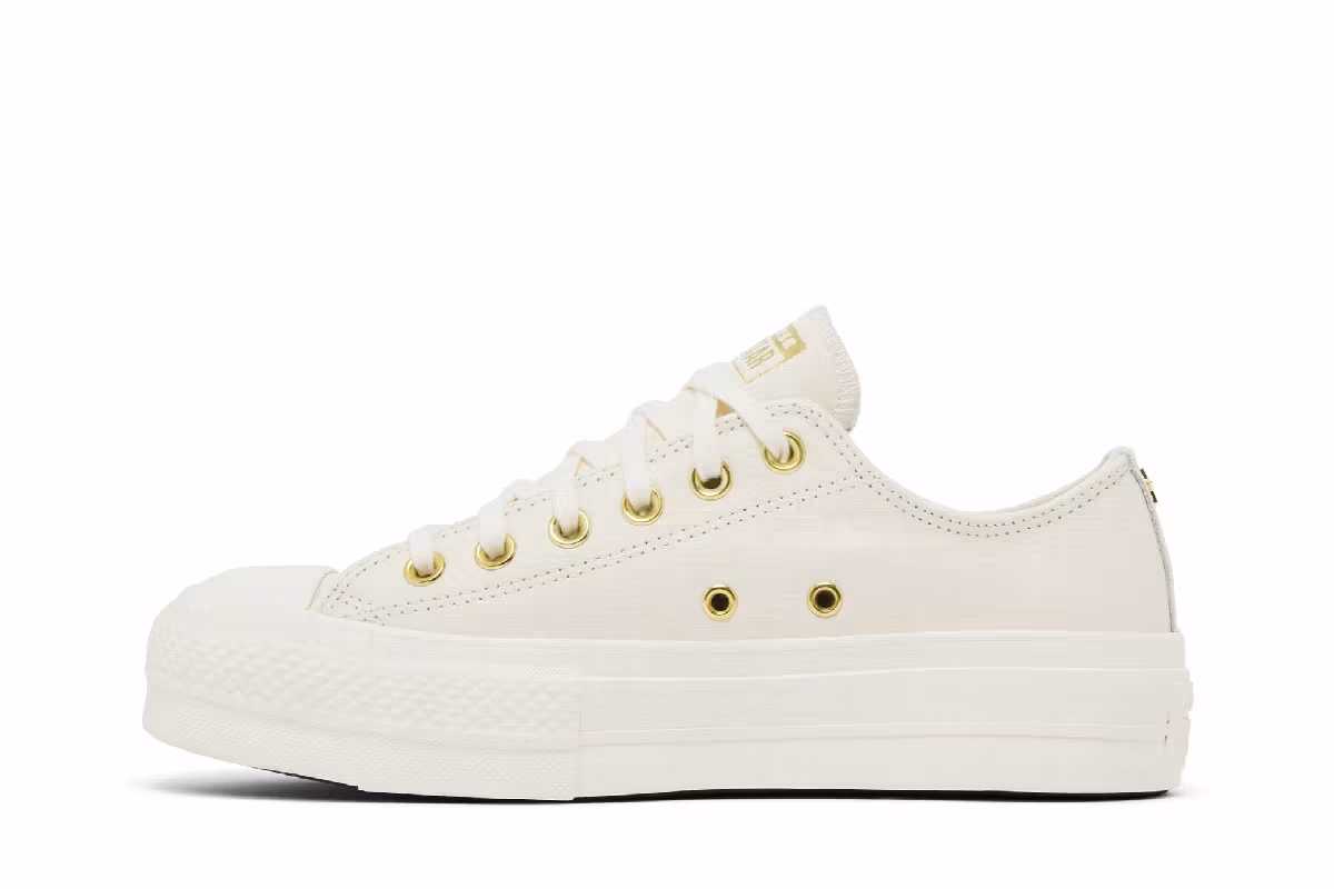Converse Women's Chuck Taylor All Star Lift Platform Low Gold, view 4