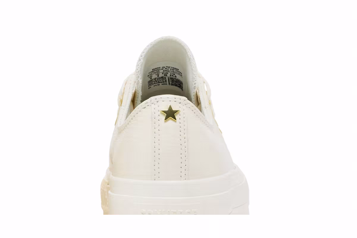 Converse Women's Chuck Taylor All Star Lift Platform Low Gold, view 8