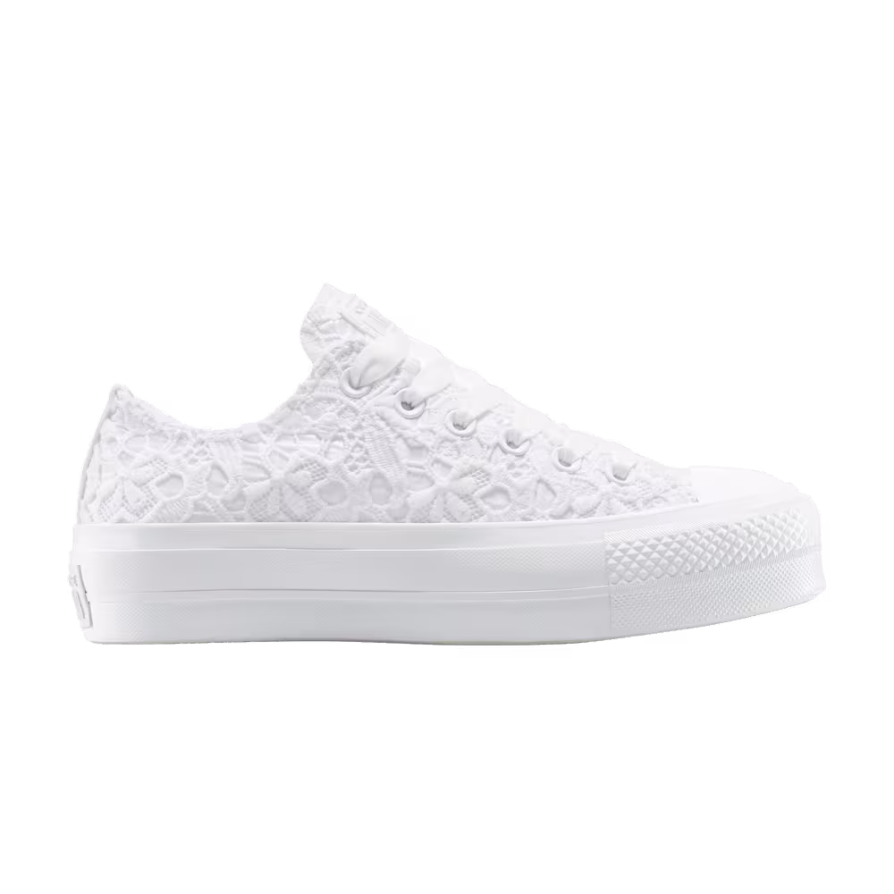 Converse Women's Chuck Taylor All Star Low Lace - Triple White