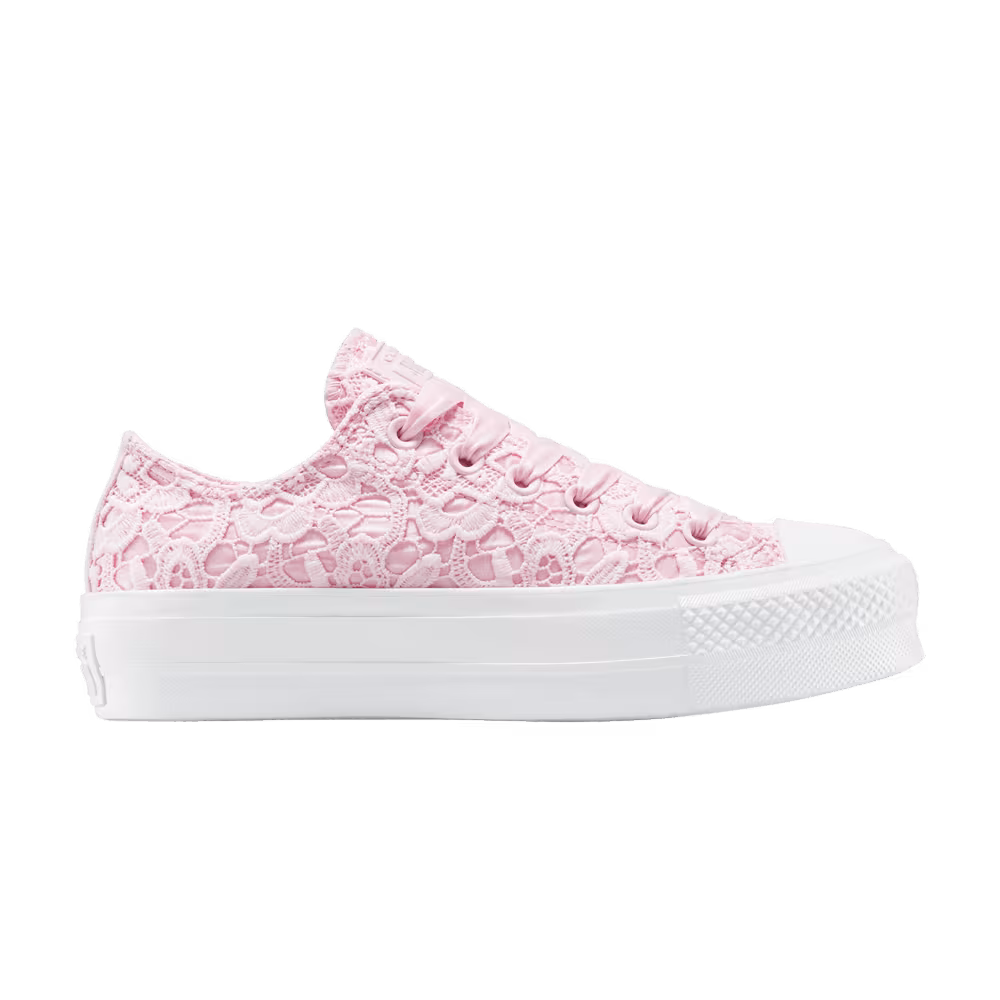 Converse Women's Chuck Taylor All Star Low Lace - Summit Pink