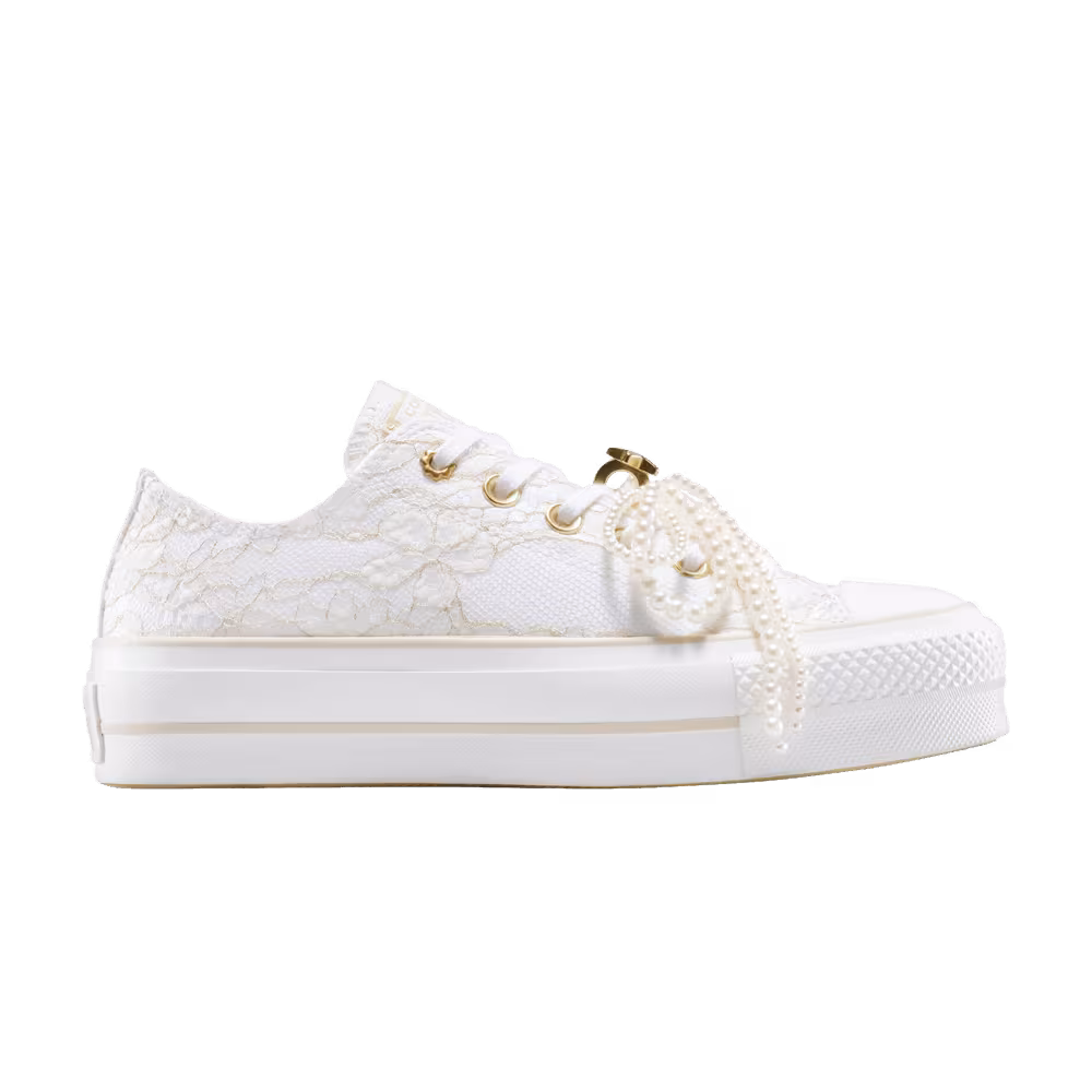 Converse Women's Chuck Taylor All Star Lift Platform Low Pearls