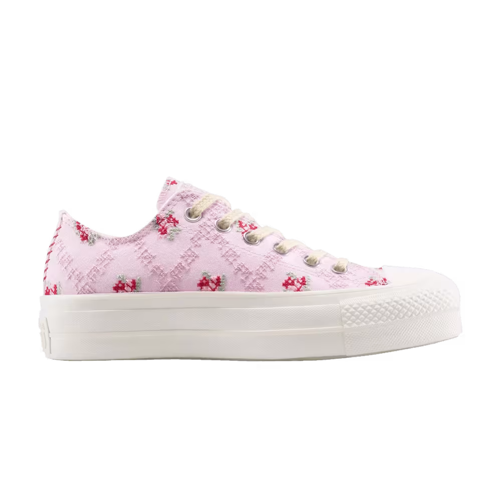 Converse Women's Chuck Taylor All Star Lift Platform Low Cross Stitch Roses