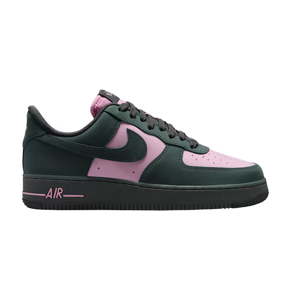 Nike Women's Air Force 1 07 SE 