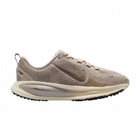 Nike Vomero 18 GS 'Cream Coconut Milk'