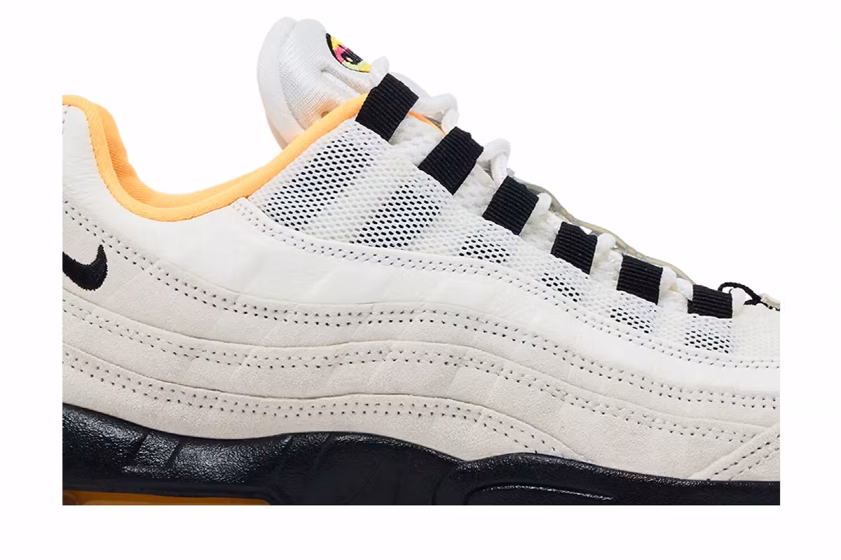 Nike SB Air Max 95 World Cup Pack Sail, view 3