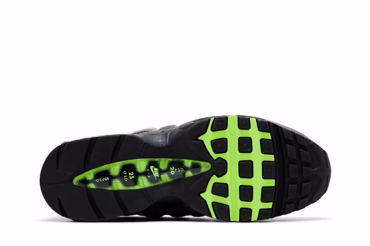 Nike Women's Air Max 95 OG Big Bubble - Neon 2026, view 5