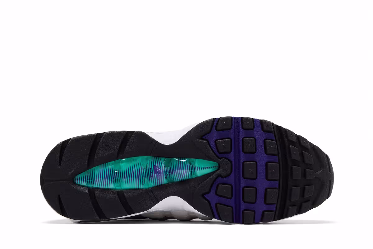 Nike Women's Air Max 95 OG Grape 2026, view 5