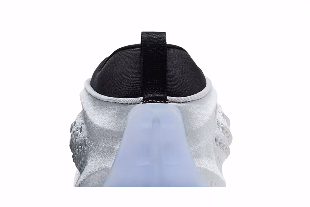 Nike Women's First Sight Shadow Metallic Silver Black Ice, view 8