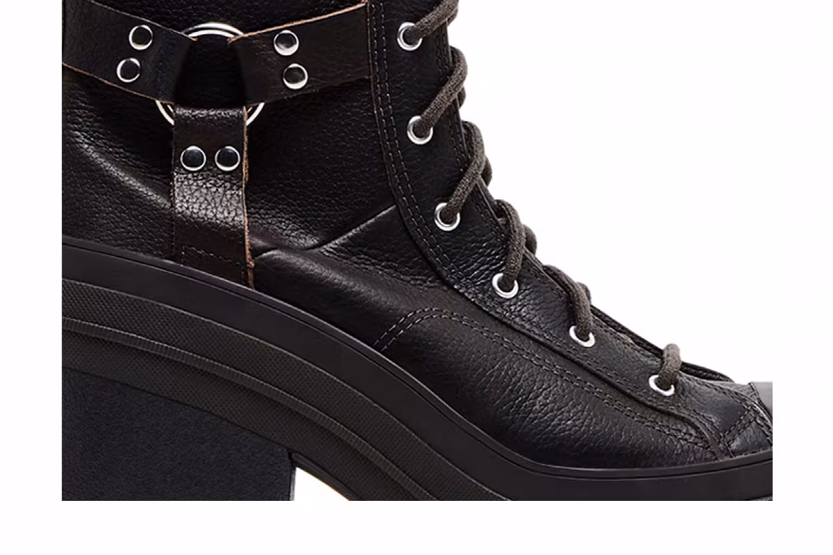 Converse Women's Chuck 70 De Luxe Heel XX Platform High Mudguard Buckles, view 3