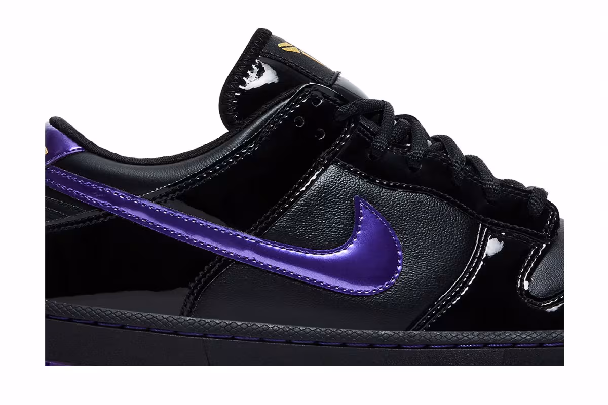 FC Barcelona x Nike Kobe Dunk Low Protro Black Field Purple, view 3