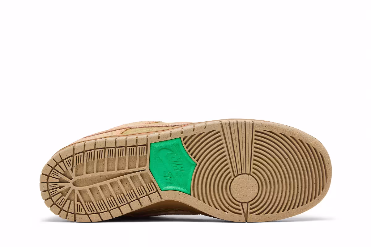 Nike SB Dunk Low Songkran, view 5