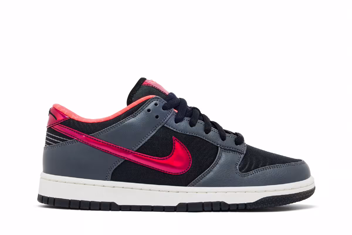 Kobe Bryant x Nike Dunk Low Protro WNBA All-Star Weekend, view 2