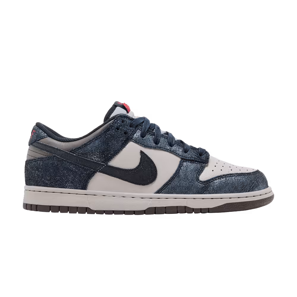 Nike Dunk Low NYC CBGB