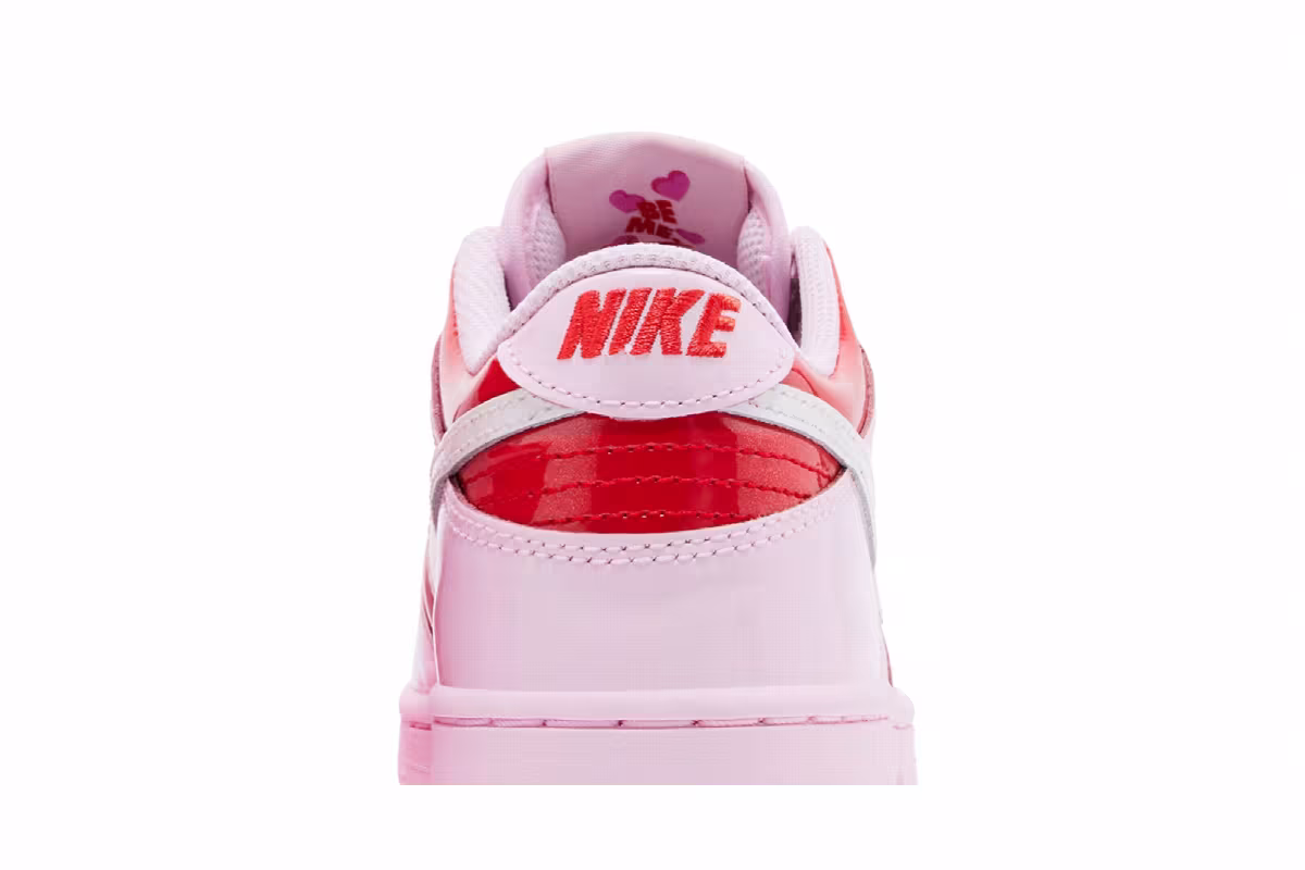 Nike Dunk Low GS Valentines Day 2026, view 8