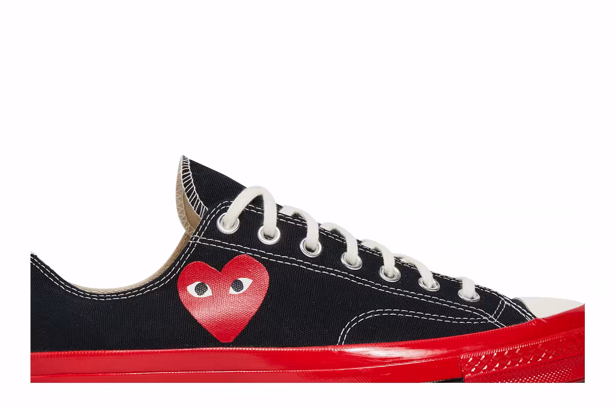 Comme des Garçons Play x Converse Chuck 70 Low Black Red, view 3