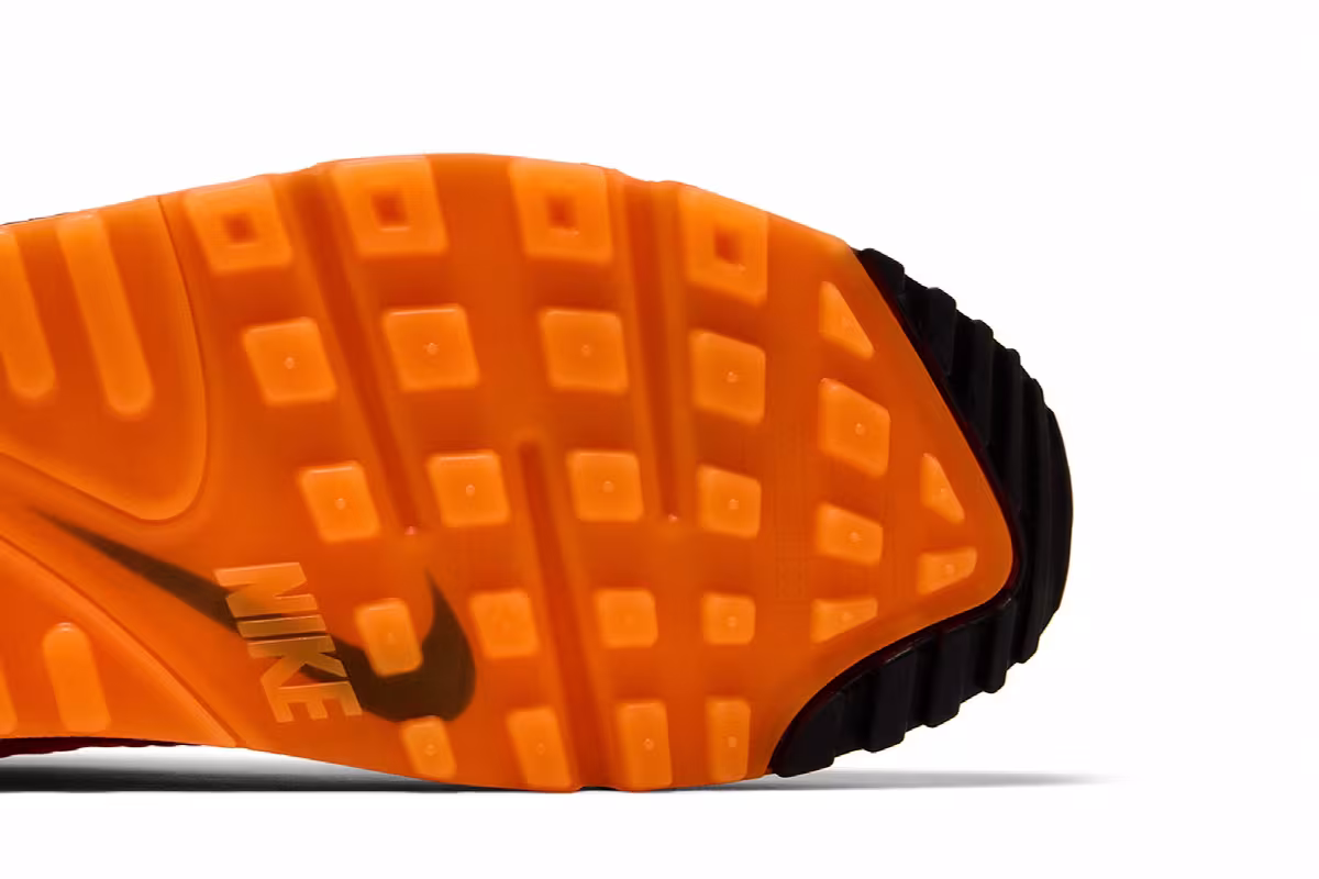Nike Air Max 90 Bright Citrus Hypervenom, view 6