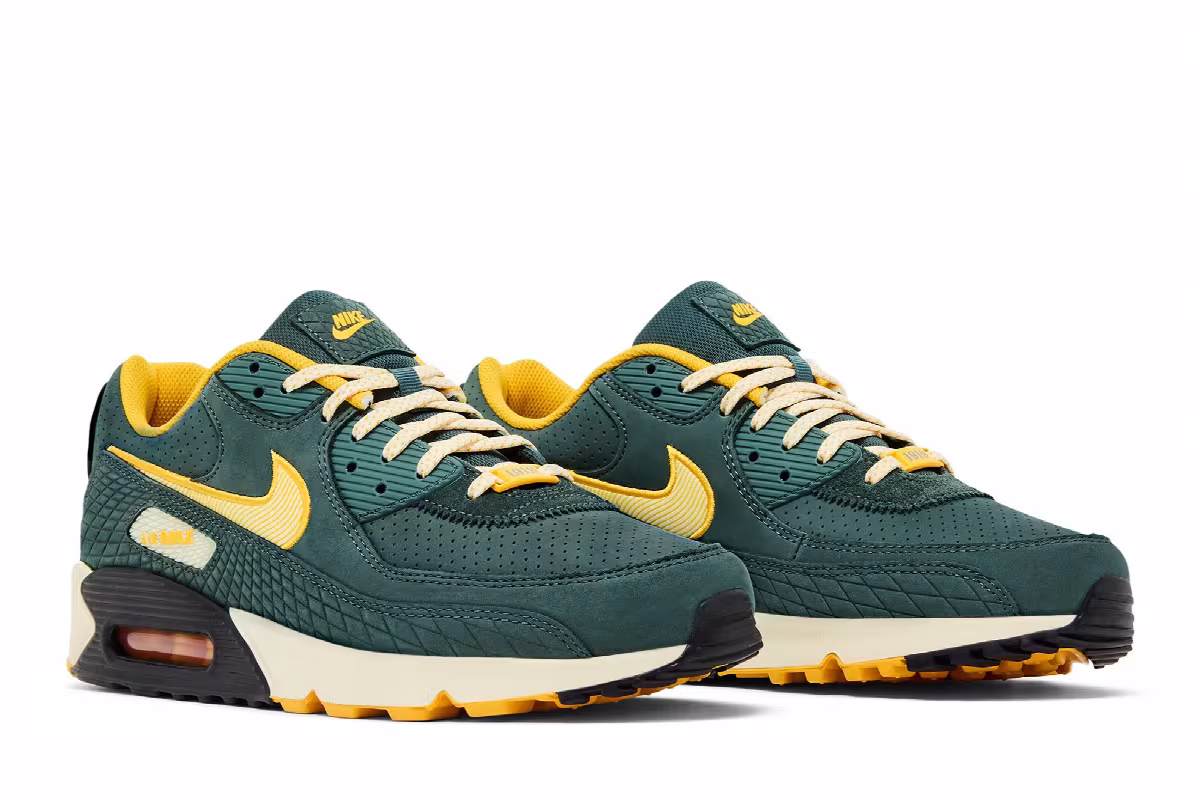 NFL x Nike Air Max 90 Green Bay Packers, view 9