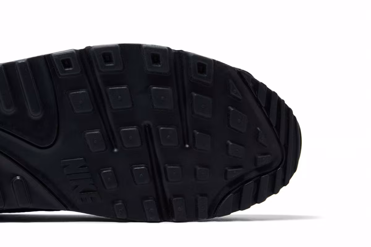 Nike Air Max 90 Valentine's Day Black 2026, view 6